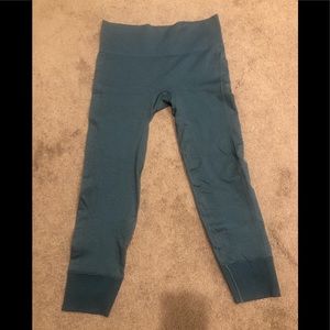 Lululemon 28’ leggings